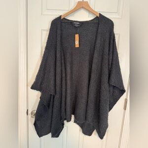 Steve Madden Black Poncho Shawl wrap sweater One Size NWT